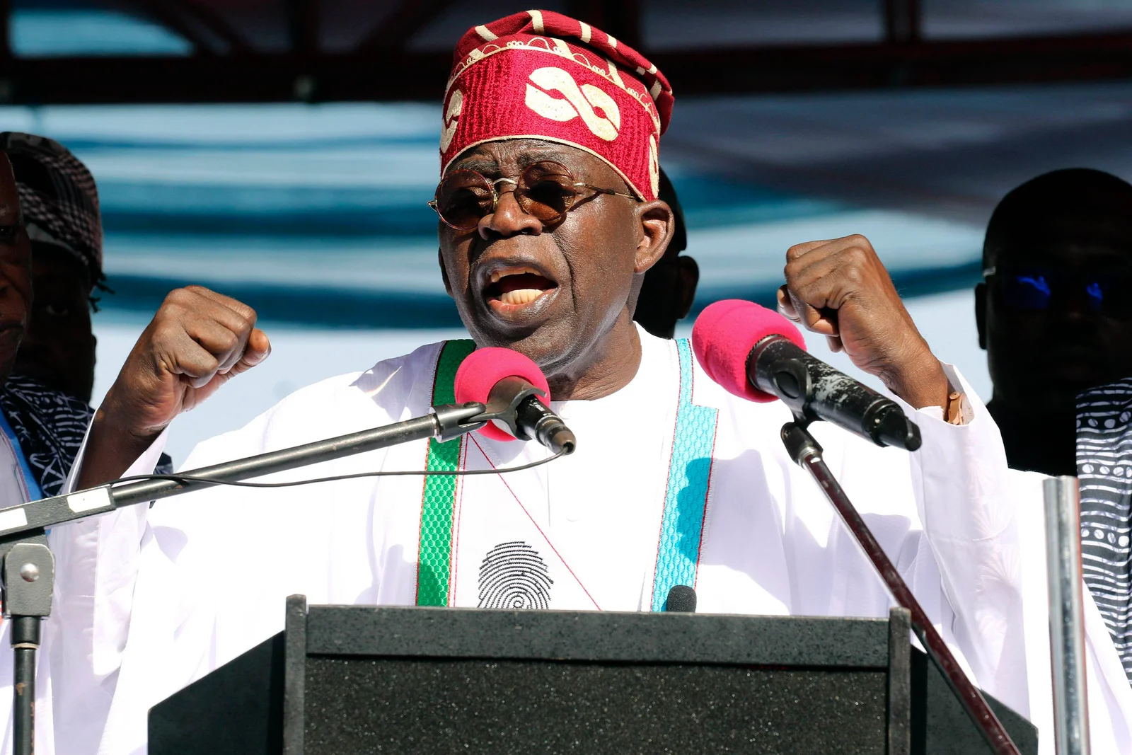 Tinubu demande la libération des manifestants jeunes incarcérés