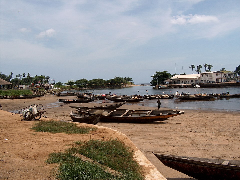 Cameroun : Signature d’une convention de partenariat avec le Port Autonome de Douala pour la création d’une zone industrialo-portuaire à Dibamba sur 517 hectares