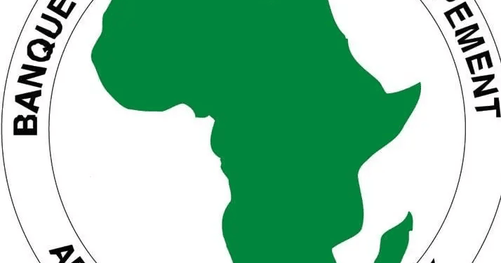 AfDB: World’s first 10-year $ bond in a dual-tranche transaction AfDB: World’s first 10-year $ bond in a dual-tranche transaction