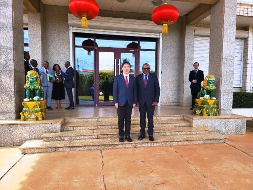 Coopération : Cameroun et Chine envisagent un commerce à taux préférentiel pour stimuler les échanges Coopération : Cameroun et Chine envisagent un commerce à taux préférentiel pour stimuler les échanges