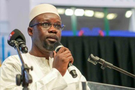 Forum de l’investissement au Sénégal 2025 : 51 accords signés pour 23,5 milliards $ d’engagements Forum de l’investissement au Sénégal 2025 : 51 accords signés pour 23,5 milliards $ d’engagements